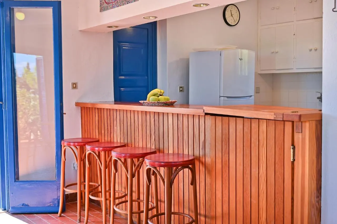 Villa Daisy Фискардон